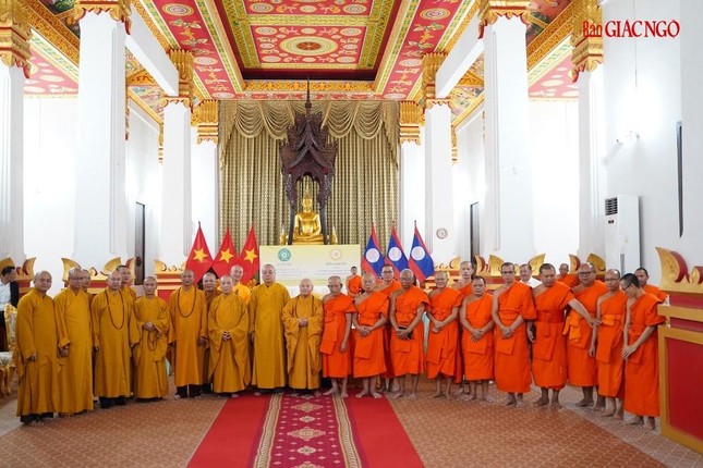 Tăng cường mối quan hệ giữa Phật giáo hai nước Việt Nam và Lào ảnh 19