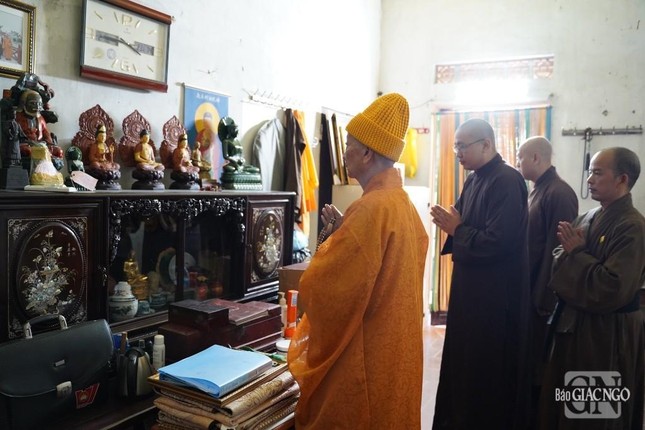 Hòa thượng Thích Trí Quảng thăm lại thiền thất của Đức Đệ tam Pháp chủ GHPGVN ảnh 4