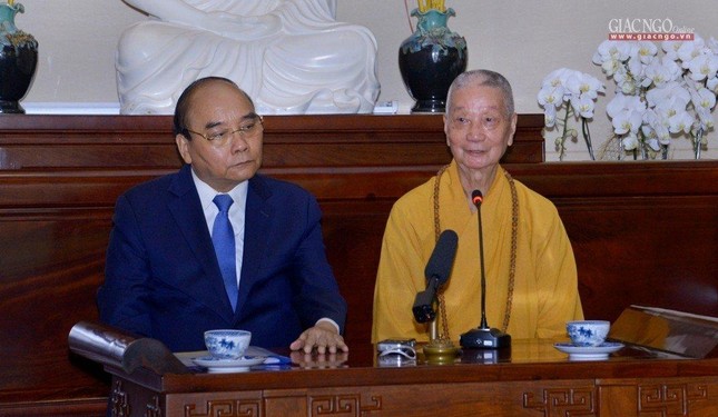 Chủ tịch nước Nguyễn Xuân Phúc thăm Đức Quyền Pháp chủ, Hòa thượng Chủ tịch GHPGVN ảnh 12