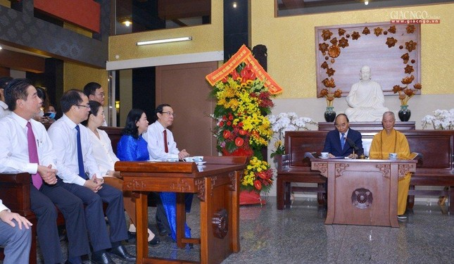 Chủ tịch nước Nguyễn Xuân Phúc thăm Đức Quyền Pháp chủ, Hòa thượng Chủ tịch GHPGVN ảnh 10