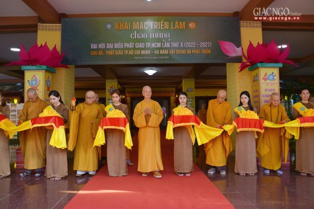 Khai mạc triển lãm “Phật giáo TP.Hồ Chí Minh 40 năm xây dựng và phát triển” ảnh 3