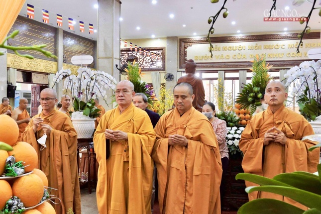 Báo Giác Ngộ viếng tang Trưởng lão Hòa thượng Thích Giác Lai ảnh 1