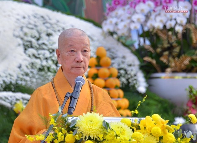 Trang nghiêm Đại lễ Phật đản Phật lịch 2566 tại Việt Nam Quốc Tự ảnh 4
