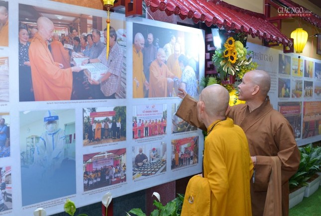 Ngắm chùm ảnh triển lãm chào mừng 40 năm thành lập, Đại hội Phật giáo TP.HCM lần thứ X ảnh 20