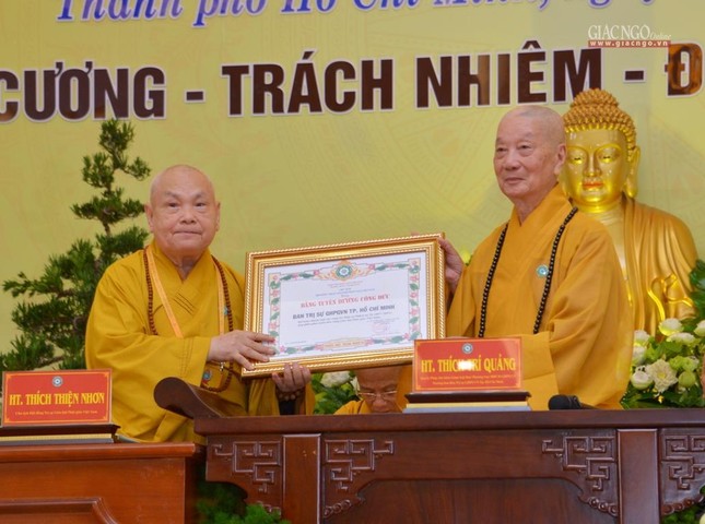[CHÙM ẢNH] Đại hội đại biểu Phật giáo TP.HCM lần thứ X tại Việt Nam Quốc Tự ảnh 26
