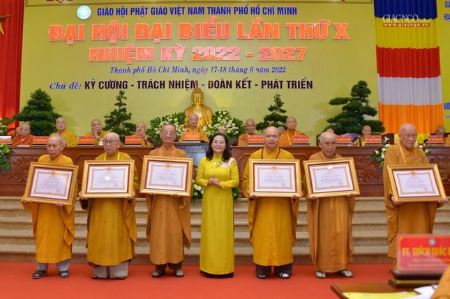 [CHÙM ẢNH] Đại hội đại biểu Phật giáo TP.HCM lần thứ X tại Việt Nam Quốc Tự ảnh 36