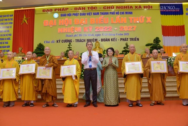 [CHÙM ẢNH] Đại hội đại biểu Phật giáo TP.HCM lần thứ X tại Việt Nam Quốc Tự ảnh 46