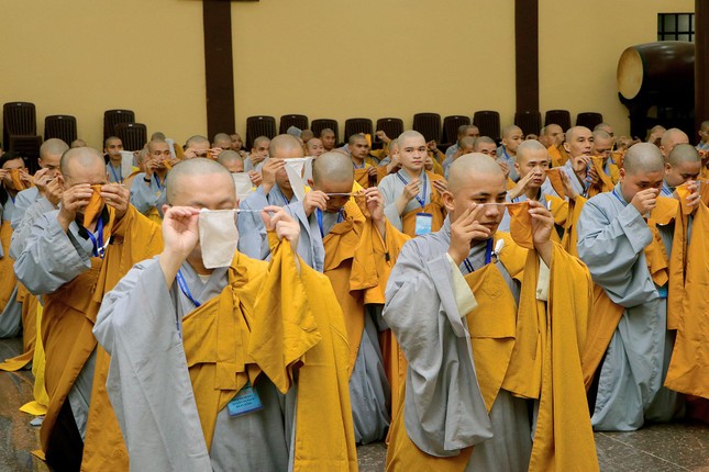 Bình Dương: Hội đồng thập sư Tăng, Ni Đại giới đàn Thiện An tấn đàn truyền giới ảnh 3