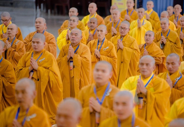 Bình Dương: Hội đồng thập sư Tăng, Ni Đại giới đàn Thiện An tấn đàn truyền giới ảnh 6
