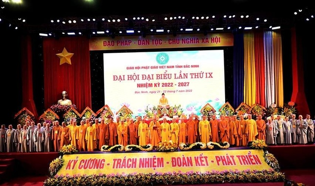Bắc Ninh: Thượng tọa Thích Thanh Phụng được tái suy cử Trưởng ban Trị sự nhiệm kỳ 2022-2027 ảnh 12