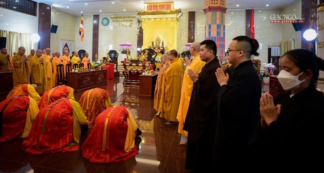 Khóa lễ cầu nguyện của Phật giáo người Hoa, tại Việt Nam Quốc Tự  ảnh 7