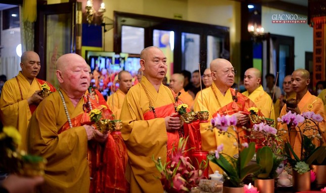 Khóa lễ cầu nguyện của Phật giáo người Hoa, tại Việt Nam Quốc Tự  ảnh 4