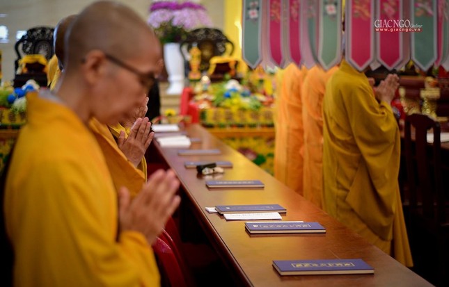 Khóa lễ cầu nguyện của Phật giáo người Hoa, tại Việt Nam Quốc Tự  ảnh 9