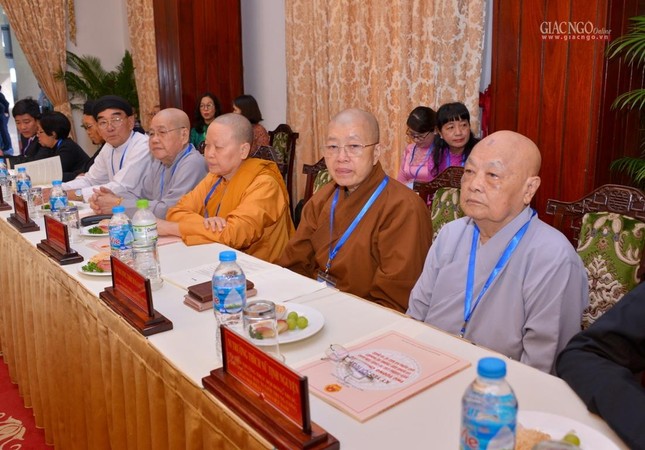 Thủ tướng Chính phủ gặp mặt, biểu dương các tổ chức tôn giáo có đóng góp xây dựng và bảo vệ Tổ quốc ảnh 17