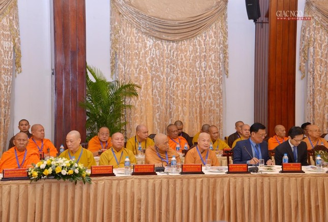 Thủ tướng Chính phủ gặp mặt, biểu dương các tổ chức tôn giáo có đóng góp xây dựng và bảo vệ Tổ quốc ảnh 5