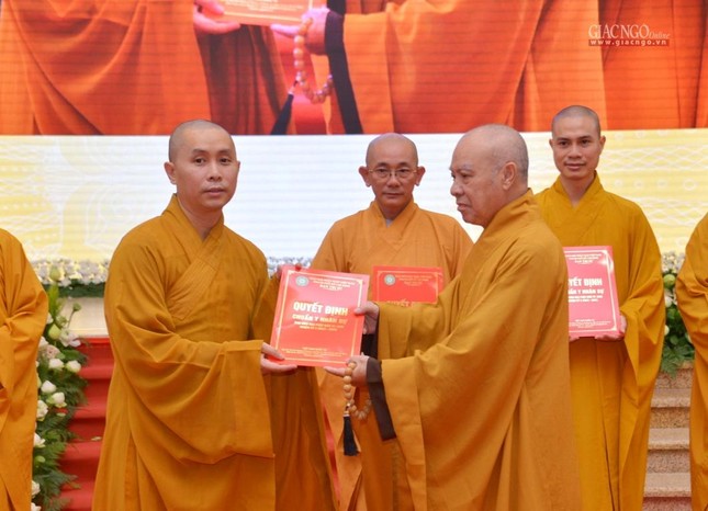 Công bố quyết định, ra mắt thành phần nhân sự Ban Giáo dục Phật giáo TP.HCM nhiệm kỳ 2022-2027 ảnh 19