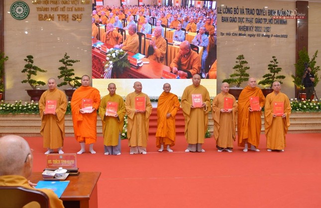 Công bố quyết định, ra mắt thành phần nhân sự Ban Giáo dục Phật giáo TP.HCM nhiệm kỳ 2022-2027 ảnh 18