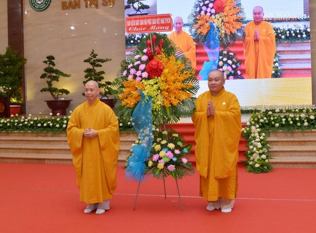 Công bố quyết định, ra mắt thành phần nhân sự Ban Giáo dục Phật giáo TP.HCM nhiệm kỳ 2022-2027 ảnh 35
