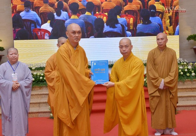 Công bố quyết định, ra mắt thành phần nhân sự Ban Giáo dục Phật giáo TP.HCM nhiệm kỳ 2022-2027 ảnh 44