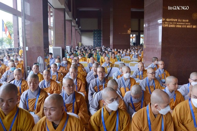 Trang nghiêm Đại lễ tưởng niệm Đức Thánh Tổ Đại Ái Đạo, chư Ni tiền bối hữu công Phật giáo Việt Nam ảnh 26