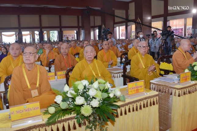 Trang nghiêm Đại lễ tưởng niệm Đức Thánh Tổ Đại Ái Đạo, chư Ni tiền bối hữu công Phật giáo Việt Nam ảnh 25