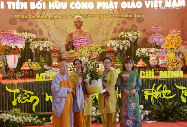 Trang nghiêm Đại lễ tưởng niệm Đức Thánh Tổ Đại Ái Đạo, chư Ni tiền bối hữu công Phật giáo Việt Nam ảnh 20