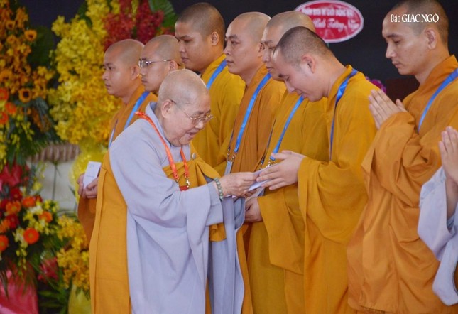 Trang nghiêm Đại lễ tưởng niệm Đức Thánh Tổ Đại Ái Đạo, chư Ni tiền bối hữu công Phật giáo Việt Nam ảnh 38