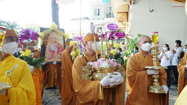 Lễ truy niệm, cung tống kim quan Hòa thượng Thích Nhựt Thọ nhập bảo tháp ảnh 9