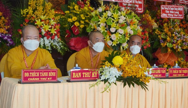 Thượng tọa Thích Lệ Lạc được suy cử tân Trưởng ban Trị sự GHPGVN tỉnh Vĩnh Long nhiệm kỳ 2022-2027 ảnh 27