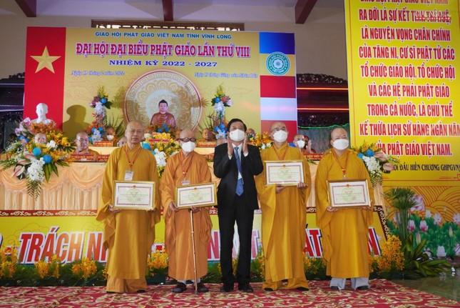 Thượng tọa Thích Lệ Lạc được suy cử tân Trưởng ban Trị sự GHPGVN tỉnh Vĩnh Long nhiệm kỳ 2022-2027 ảnh 10
