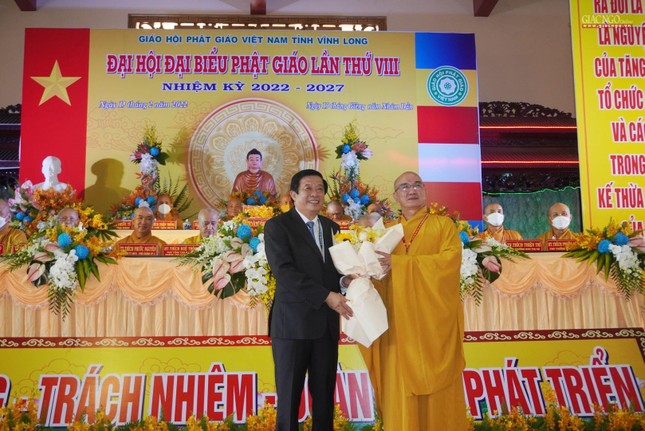 Thượng tọa Thích Lệ Lạc được suy cử tân Trưởng ban Trị sự GHPGVN tỉnh Vĩnh Long nhiệm kỳ 2022-2027 ảnh 54