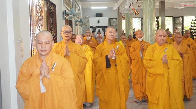 Chư tôn đức Phật giáo quận Gò Vấp bố-tát, sinh hoạt Phật sự mùa An cư kiết hạ ảnh 3
