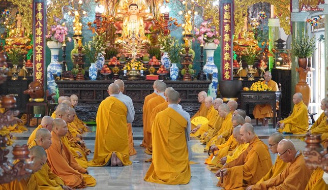 Chư tôn đức Phật giáo quận Gò Vấp bố-tát, sinh hoạt Phật sự mùa An cư kiết hạ ảnh 5