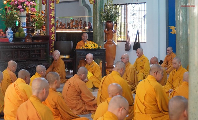 Chư tôn đức Phật giáo quận Gò Vấp bố-tát, sinh hoạt Phật sự mùa An cư kiết hạ ảnh 6