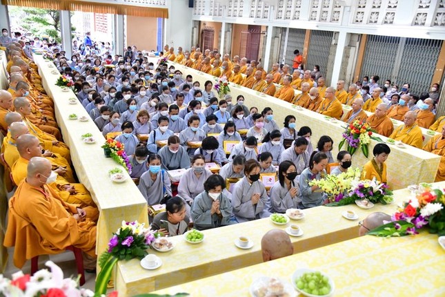 Lễ tác pháp Tự tứ và Vu lan - Báo hiếu tại chùa Ấn Quang (quận 10) ảnh 23