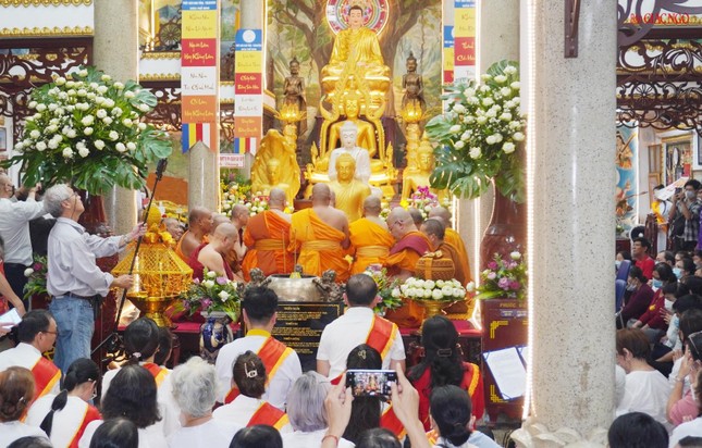 Đại lễ dâng y Kathina tại chùa Phổ Minh ảnh 3