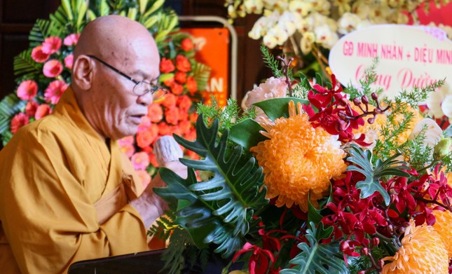 Phật giáo quận 6 (TP.HCM) trang nghiêm tổ chức Đại lễ Phật đản tại chùa Tuyền Lâm ảnh 1