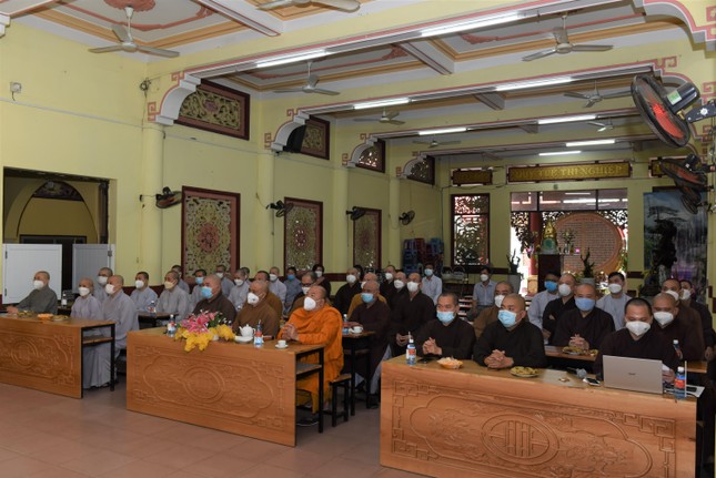 Ban Trị sự Phật giáo quận Bình Thạnh trao giải hội thi ảnh online “Ngày xuân bên cửa thiền” ảnh 1