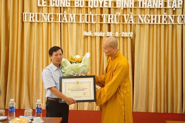 Học viện Phật giáo VN tại Huế thành lập Trung tâm Lưu trữ và Nghiên cứu ảnh 6