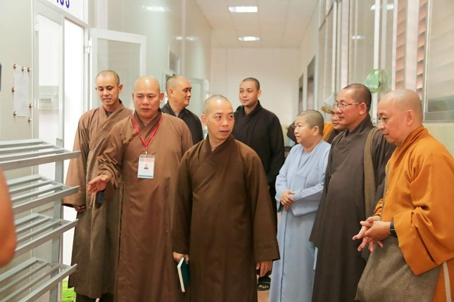 Ban Giáo dục Phật giáo TP.HCM thăm, làm việc tại Trường Trung cấp Phật học ảnh 6