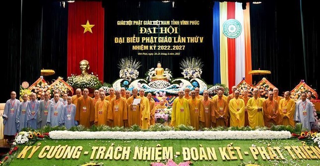 Vĩnh Phúc: Hòa thượng Thích Thanh Duệ được tái suy cử Trưởng ban Trị sự GHPGVN tỉnh (2022-2027) ảnh 7
