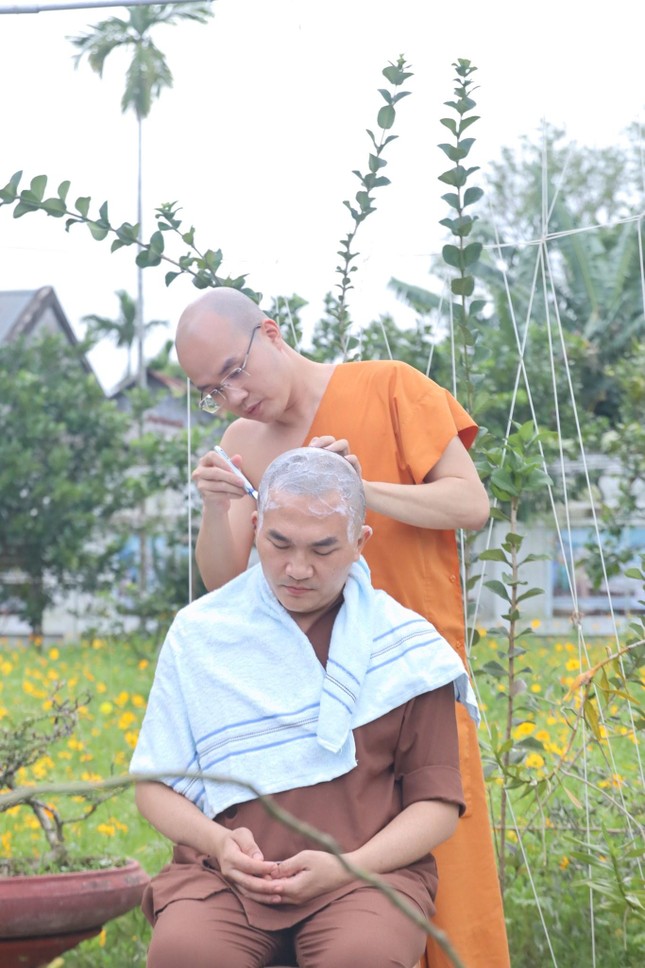Nghệ sĩ Đại Nghĩa xuất gia gieo duyên tại chùa Huyền Không ảnh 2