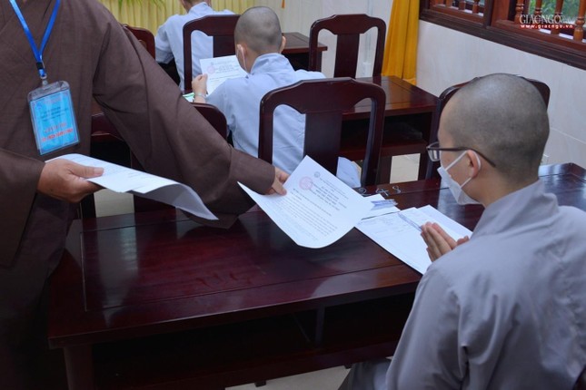 263 Tăng Ni dự thi tuyển vào khóa XVII Học viện Phật giáo VN tại TP.HCM  ảnh 11