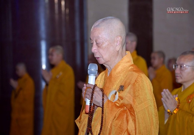 Trường hạ Học viện Phật giáo VN tại TP.HCM tổ chức lễ tác pháp Tự tứ, Vu lan  ảnh 10