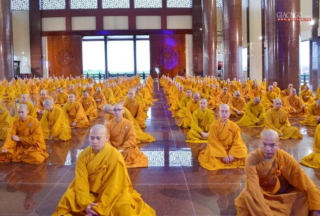 Trường hạ Học viện Phật giáo VN tại TP.HCM tổ chức lễ tác pháp Tự tứ, Vu lan  ảnh 12