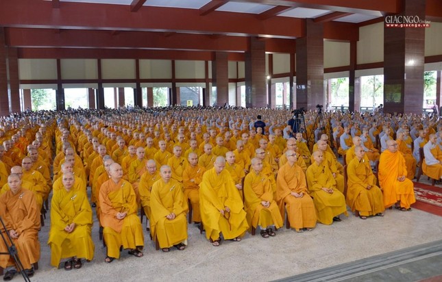 Trường hạ Học viện Phật giáo VN tại TP.HCM tổ chức lễ tác pháp Tự tứ, Vu lan  ảnh 5