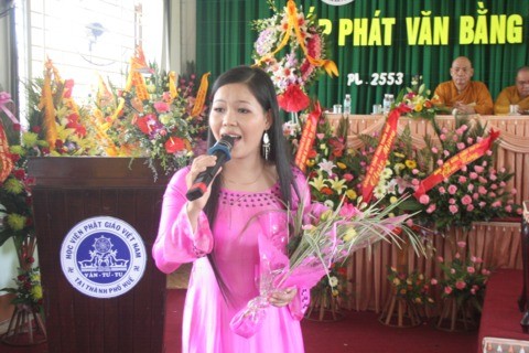 Lễ tốt nghiệp khóa III Học viện Phật giáo Việt Nam tại Huế ảnh 46