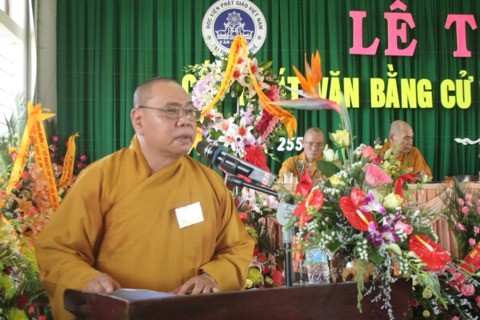 Lễ tốt nghiệp khóa III Học viện Phật giáo Việt Nam tại Huế ảnh 16