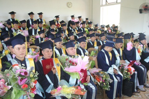 Lễ tốt nghiệp khóa III Học viện Phật giáo Việt Nam tại Huế ảnh 50
