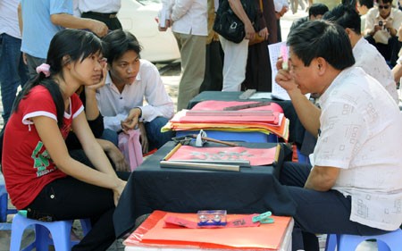 Hà Nội: Náo nức xin chữ “phố ông đồ” Văn Miếu ảnh 7